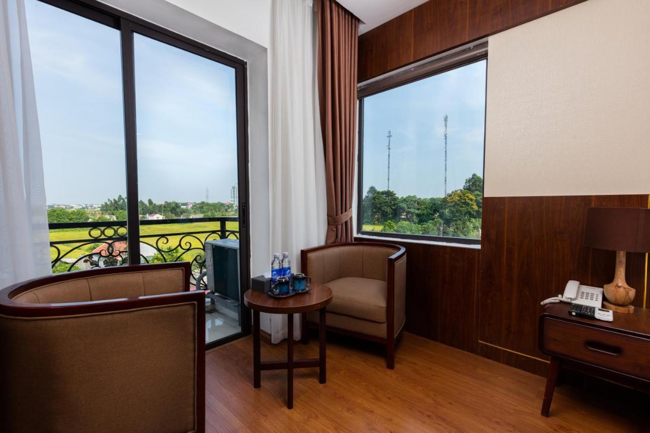 Liberty Hall Tam Coc Hotel & Villa ニンビン エクステリア 写真
